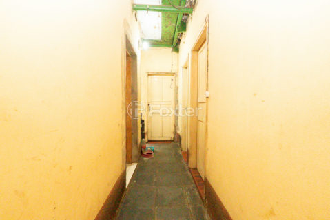 Image 35 - 1032504
