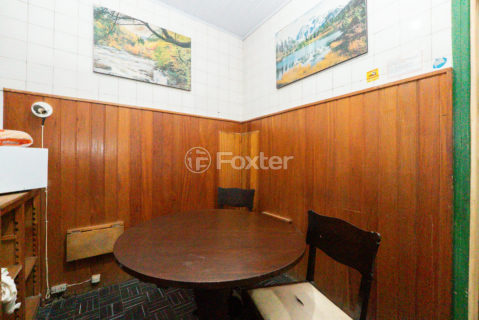 Image 33 - 1032504