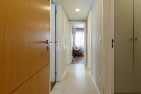 Image 27 - 1032505