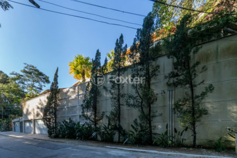 Image 60 - 1032536