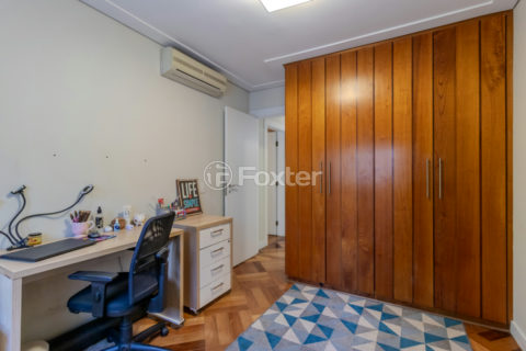 Image 28 - 1032537