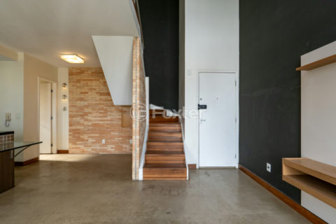 Image 22 - 1032538