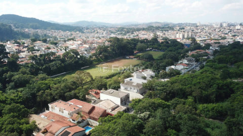 Image 33 - 1032540