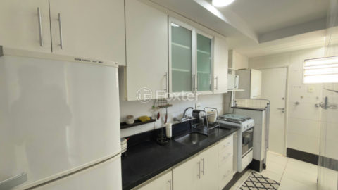 Image 32 - 1032551