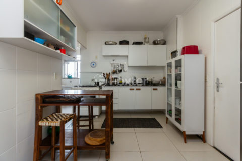 Image 9 - 1032559