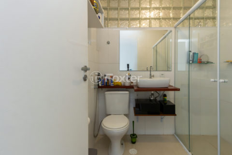 Image 19 - 1032559