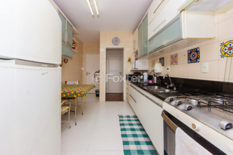 Image 32 - 1032575