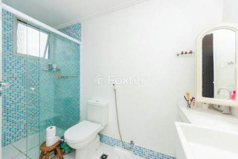 Image 19 - 1032575