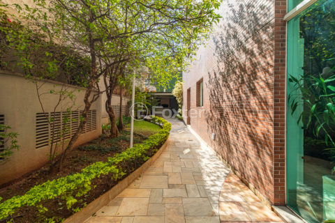Image 39 - 1032580