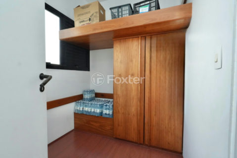 Image 27 - 1032581
