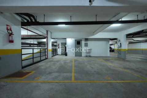 Image 31 - 1032581