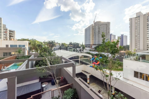 Image 15 - 1032585