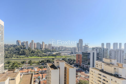 Image 29 - 1032587
