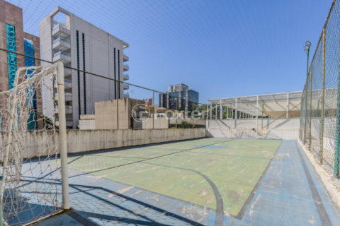 Image 37 - 1032587