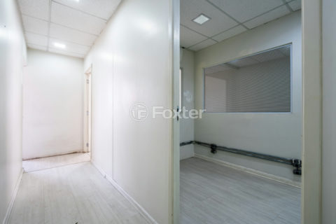 Image 9 - 1032588