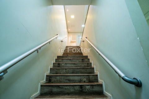 Image 22 - 1032588