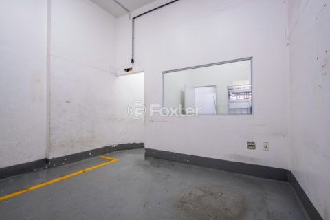 Image 79 - 1032588