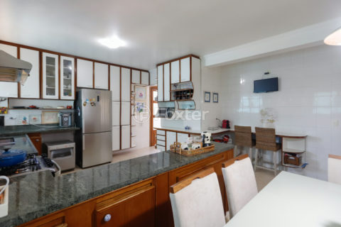 Image 45 - 1032591