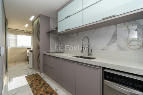 Image 34 - 1032601