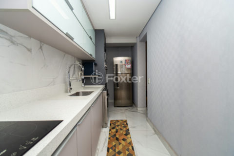 Image 32 - 1032601