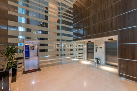Image 52 - 1032605