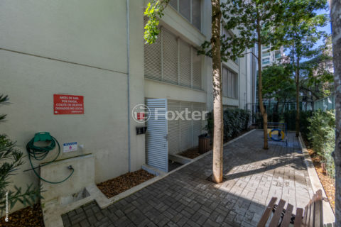 Image 47 - 1032605