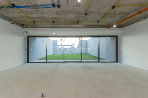 Image 29 - 1032613