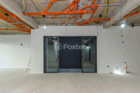 Image 33 - 1032613