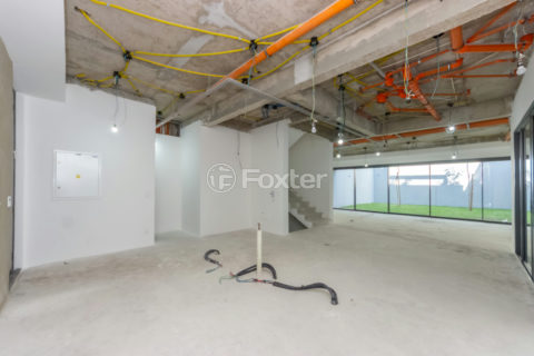 Image 23 - 1032613