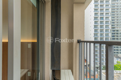 Image 11 - 1032617
