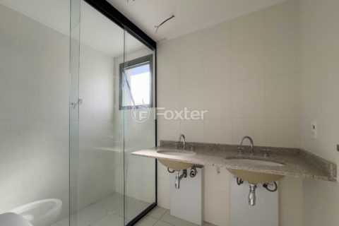 Image 21 - 1032620