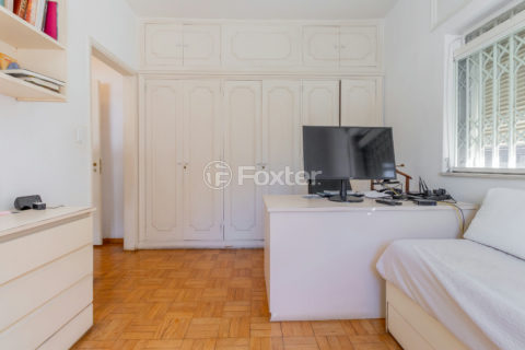 Image 31 - 1032630