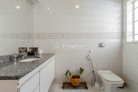 Image 39 - 1032630