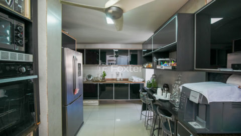 Image 33 - 1032632