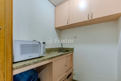Image 11 - 1032633