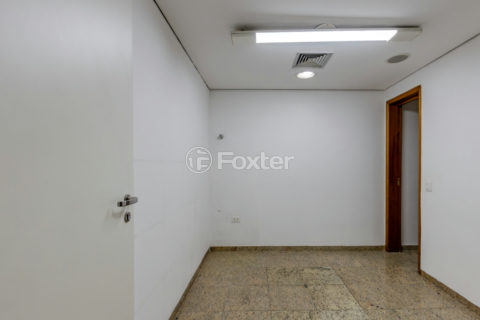 Image 6 - 1032633