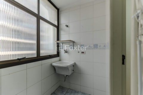 Image 32 - 1032636