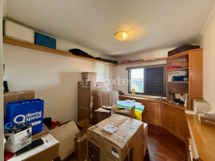 Image 61 - 1032637