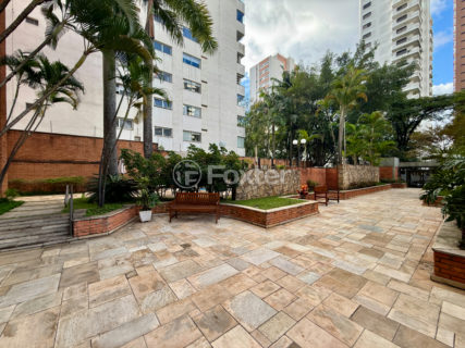 Image 30 - 1032637