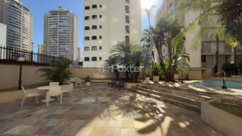Image 76 - 1032638