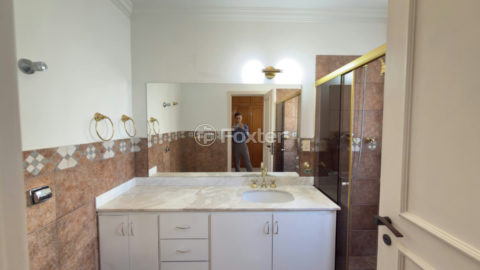 Image 31 - 1032638