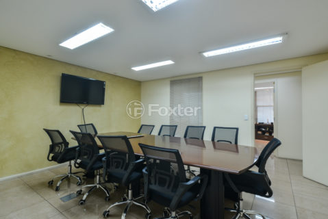 Image 34 - 1032639