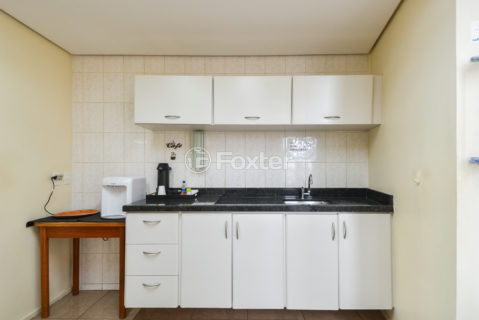 Image 38 - 1032639