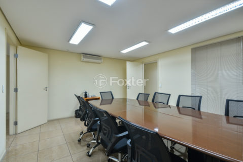 Image 32 - 1032639