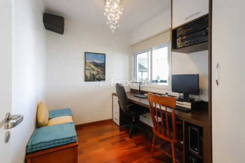 Image 30 - 1032642