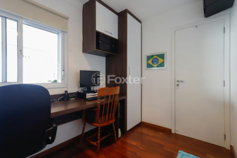 Image 32 - 1032642