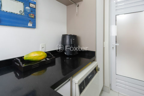 Image 65 - 1032642