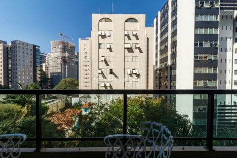 Image 10 - 1032650
