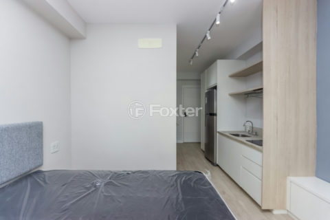 Image 4 - 1032651