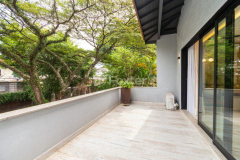 Image 17 - 1032662